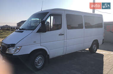 Микроавтобус Mercedes-Benz Sprinter 2005 в 