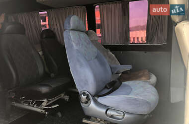 Микроавтобус Mercedes-Benz Sprinter 2005 в 