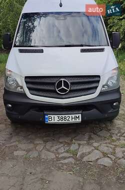 Грузовой фургон Mercedes-Benz Sprinter 2015 в Полтаве