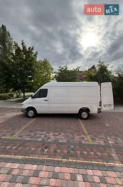 Грузовой фургон Mercedes-Benz Sprinter 2006 в Вараше