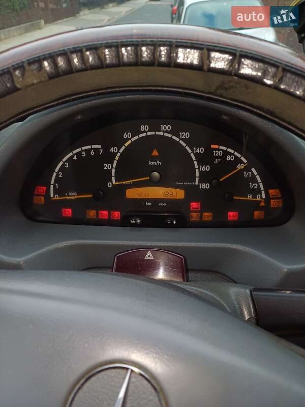 Микроавтобус Mercedes-Benz Sprinter 2006 в Новом Роздоле