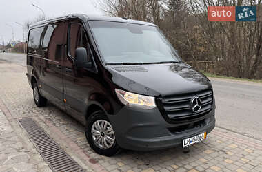 Грузовой фургон Mercedes-Benz Sprinter 2021 в Сваляве