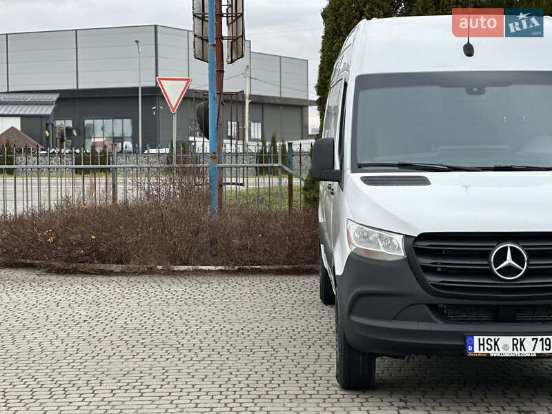 Грузовой фургон Mercedes-Benz Sprinter 2020 в Львове