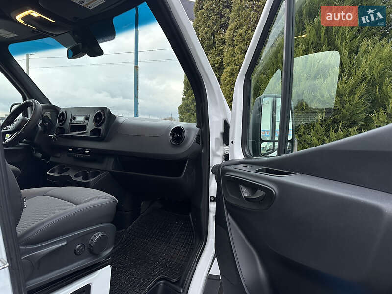 Грузовой фургон Mercedes-Benz Sprinter 2020 в Львове