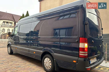 Грузовой фургон Mercedes-Benz Sprinter 2013 в Тячеве