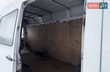 Грузовой фургон Mercedes-Benz Sprinter 2000 в Дунаевцах