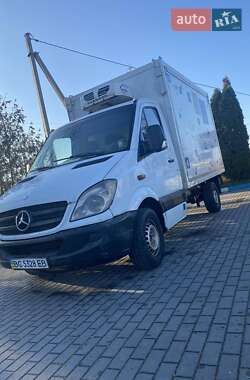 Грузовой фургон Mercedes-Benz Sprinter 2010 в Львове