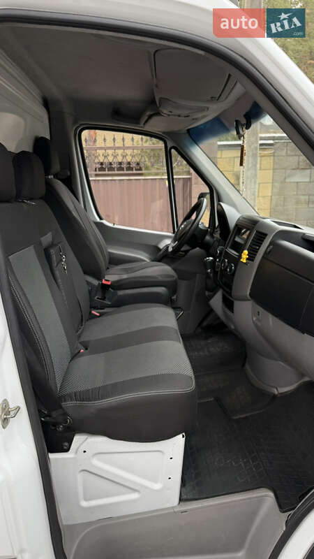 Евакуатор Mercedes-Benz Sprinter 2015 в Новомосковську