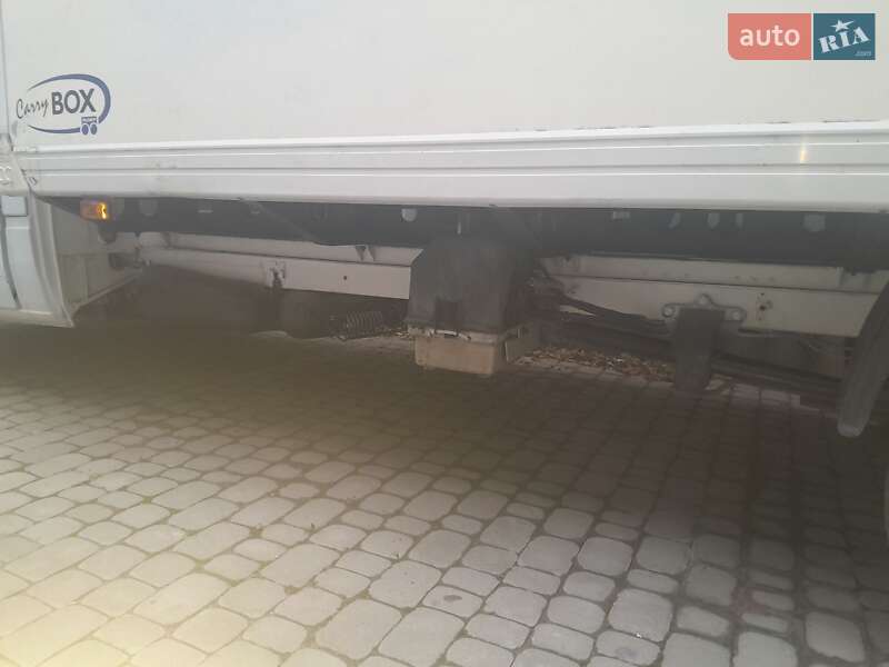 Вантажний фургон Mercedes-Benz Sprinter 2005 в Тернополі фото 31 Вантажний фургон Mercedes-Benz Sprinter 2005 в Тернополі