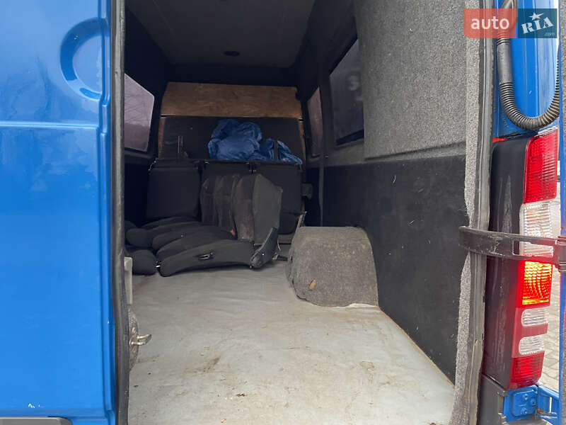 Грузопассажирский фургон Mercedes-Benz Sprinter 2009 в Черновцах