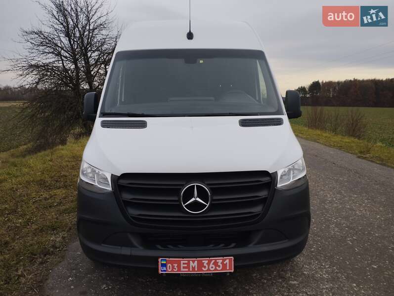 Грузовой фургон Mercedes-Benz Sprinter 2019 в Бродах