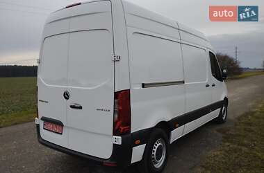 Грузовой фургон Mercedes-Benz Sprinter 2019 в Бродах