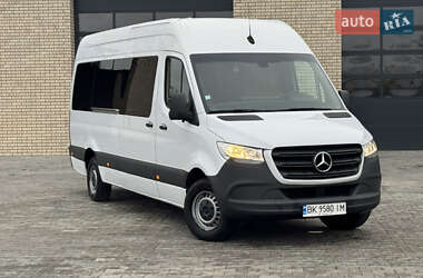 Микроавтобус Mercedes-Benz Sprinter 2021 в Сарнах