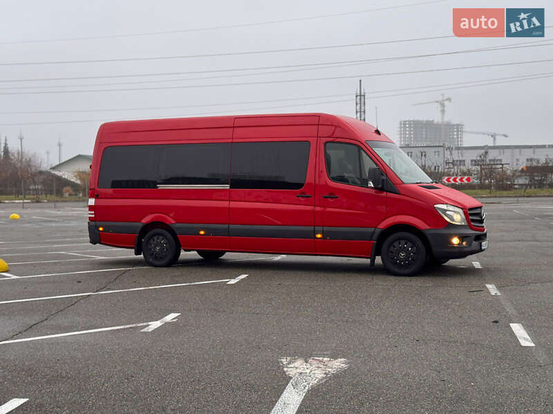 Микроавтобус Mercedes-Benz Sprinter 2015 в Киеве