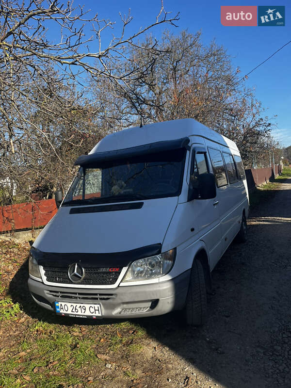 Мікроавтобус Mercedes-Benz Sprinter 2006 в Іршаві