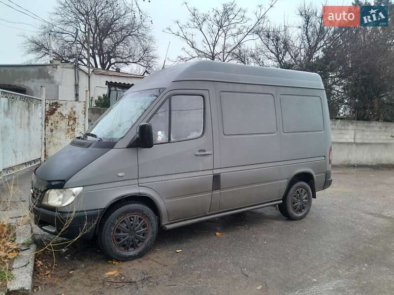 Вантажний фургон Mercedes-Benz Sprinter 2005 в Миколаєві