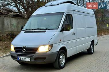 Вантажний фургон Mercedes-Benz Sprinter 2000 в Чернівцях