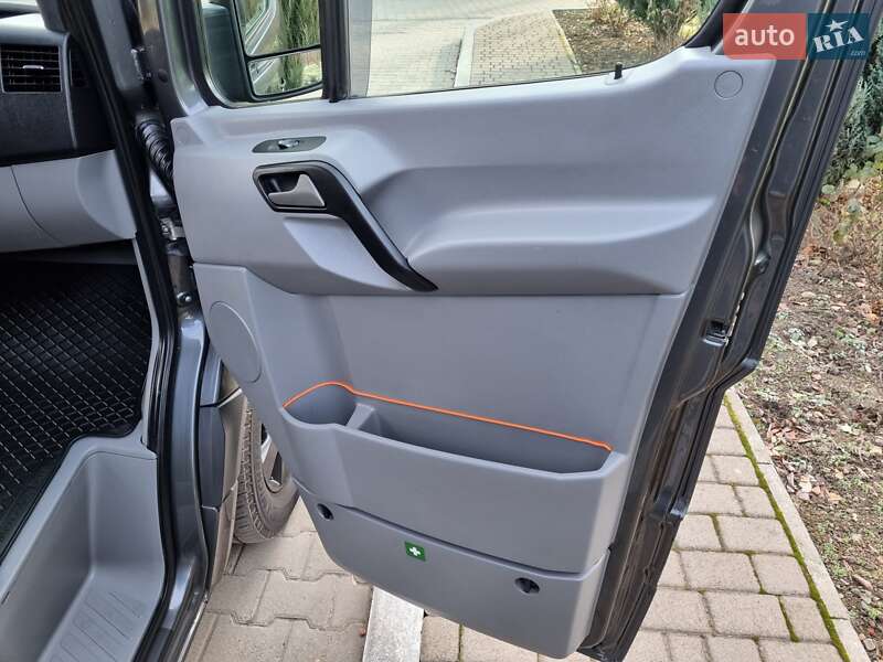 Грузовой фургон Mercedes-Benz Sprinter 2014 в Черновцах