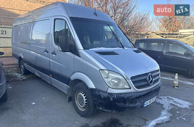 Грузовой фургон Mercedes-Benz Sprinter 2008 в Киеве