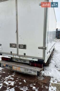 Грузовой фургон Mercedes-Benz Sprinter 2006 в 