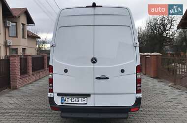 Вантажний фургон Mercedes-Benz Sprinter 2015 в Коломиї