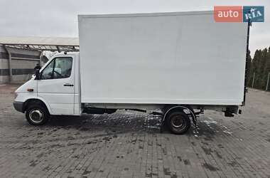Грузовой фургон Mercedes-Benz Sprinter 2001 в 