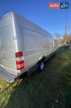 Грузовой фургон Mercedes-Benz Sprinter 2010 в Баре