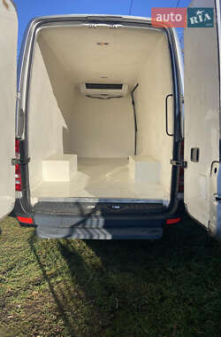 Грузовой фургон Mercedes-Benz Sprinter 2010 в Баре