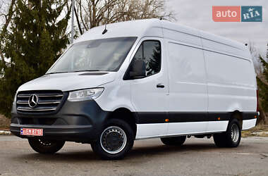 Грузовой фургон Mercedes-Benz Sprinter 2020 в 