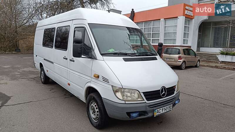 Mercedes-Benz Sprinter 2003