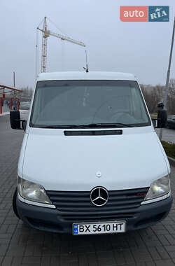 Грузовой фургон Mercedes-Benz Sprinter 2001 в 