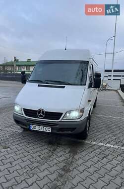 Вантажний фургон Mercedes-Benz Sprinter 2004 в Львові