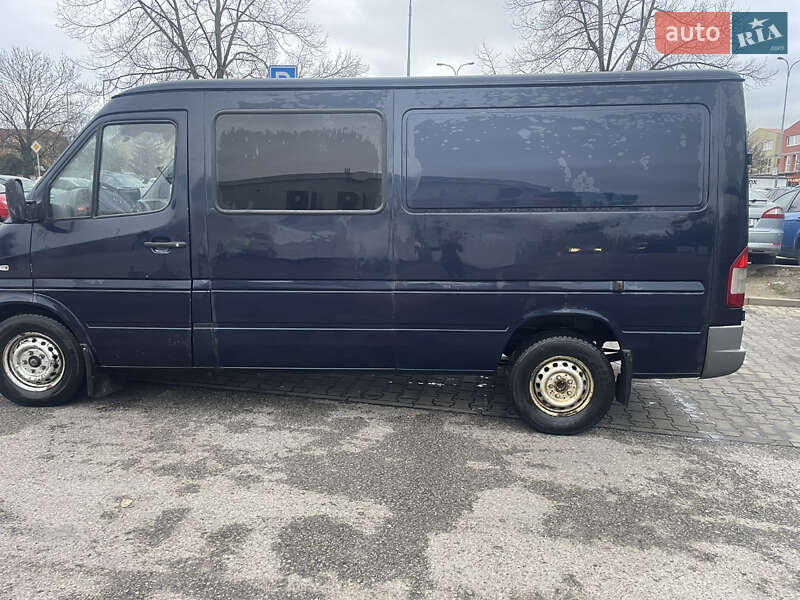 Микроавтобус Mercedes-Benz Sprinter 2004 в Сваляве