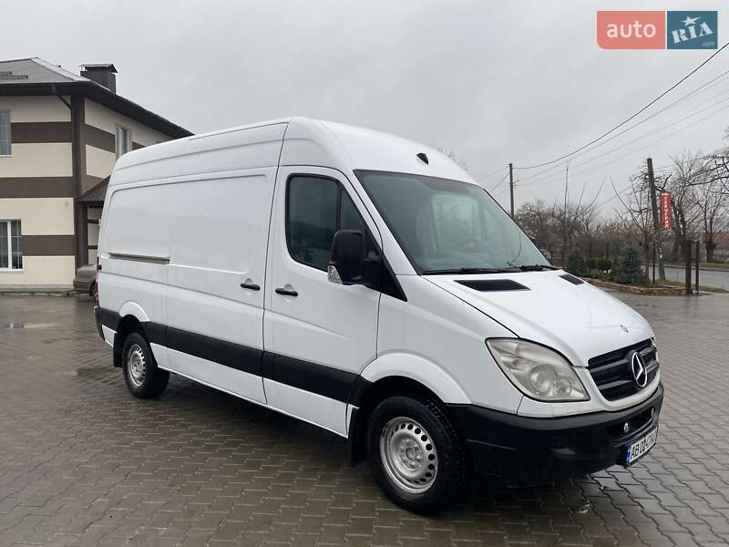 Грузовой фургон Mercedes-Benz Sprinter 2008 в Могилев-Подольске