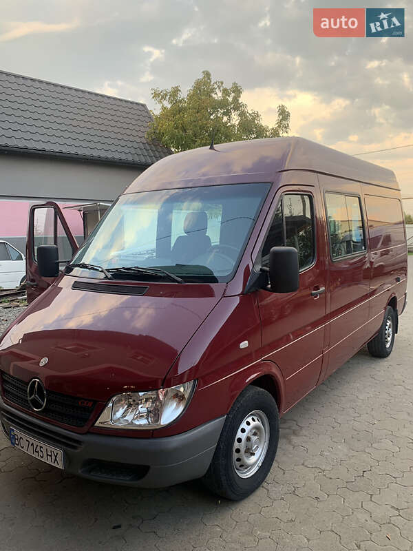 Mercedes-Benz Sprinter 2000