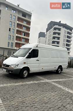 Вантажний фургон Mercedes-Benz Sprinter 2006 в Хусті