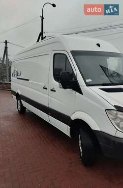 Грузовой фургон Mercedes-Benz Sprinter 2011 в Ровно