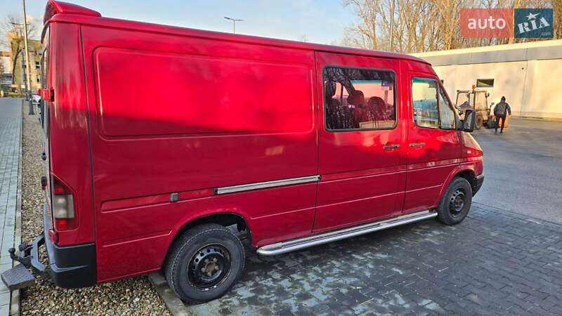 Микроавтобус Mercedes-Benz Sprinter 2004 в Калуше