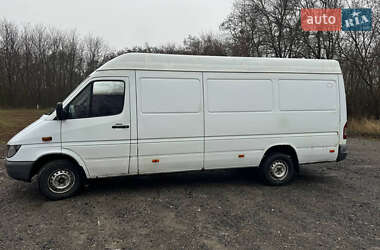 Вантажний фургон Mercedes-Benz Sprinter 2002 в Лубнах