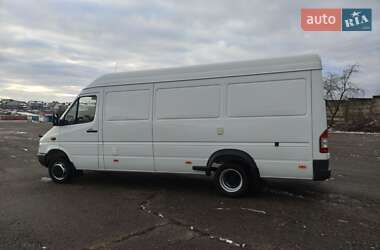 Вантажний фургон Mercedes-Benz Sprinter 2003 в Рівному