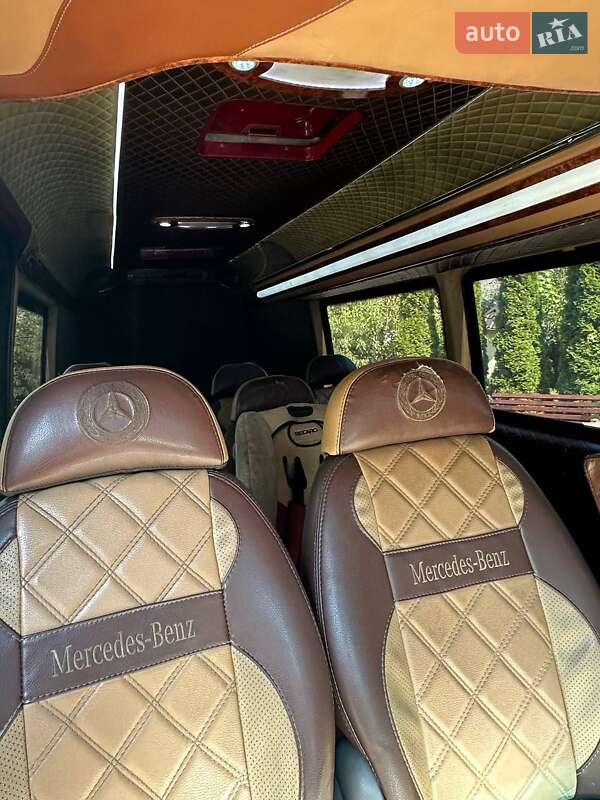 Мікроавтобус Mercedes-Benz Sprinter 2004 в Тячеві