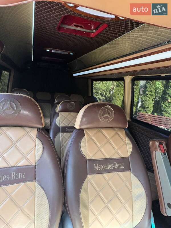 Мікроавтобус Mercedes-Benz Sprinter 2004 в Тячеві