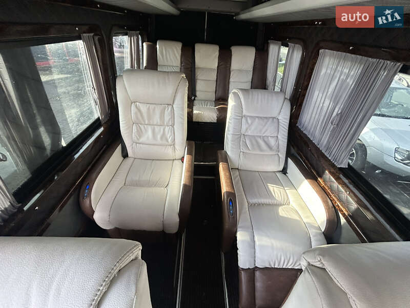 Мікроавтобус Mercedes-Benz Sprinter 2011 в Тячеві