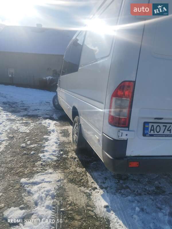 Микроавтобус Mercedes-Benz Sprinter 2000 в Иршаве фото 10 Микроавтобус Mercedes-Benz Sprinter 2000 в Иршаве
