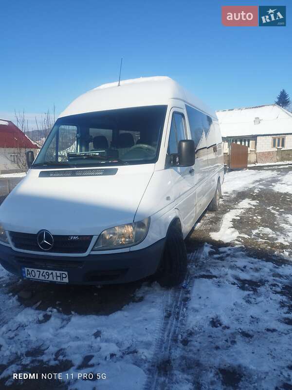 Микроавтобус Mercedes-Benz Sprinter 2000 в Иршаве фото 13 Микроавтобус Mercedes-Benz Sprinter 2000 в Иршаве