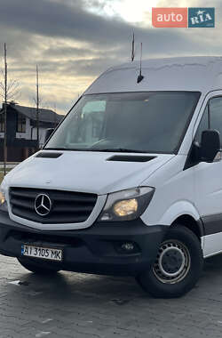 Грузовой фургон Mercedes-Benz Sprinter 2015 в 