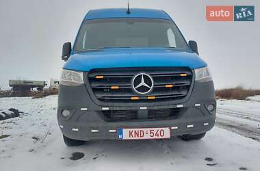 Грузовой фургон Mercedes-Benz Sprinter 2020 в 