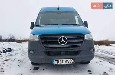 Грузопассажирский фургон Mercedes-Benz Sprinter 2020 в 