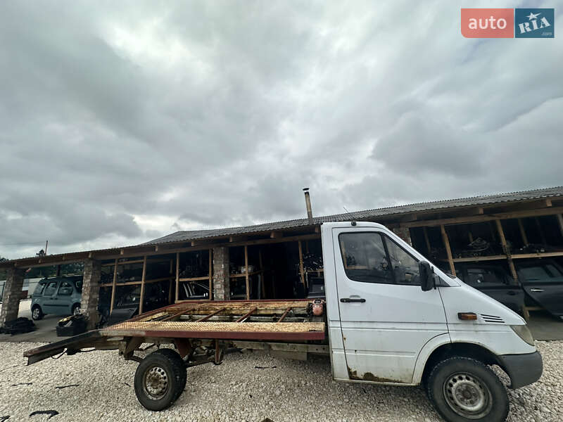 Евакуатор Mercedes-Benz Sprinter 2005 в Самборі