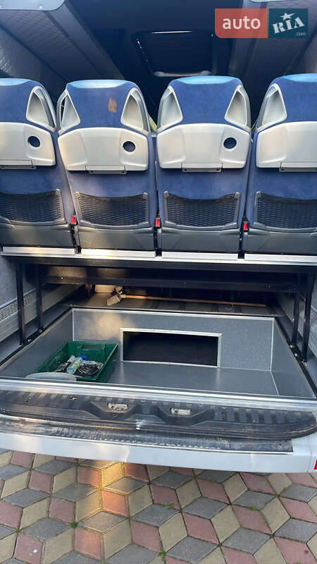 Туристический / Междугородний автобус Mercedes-Benz Sprinter 2012 в Ровно